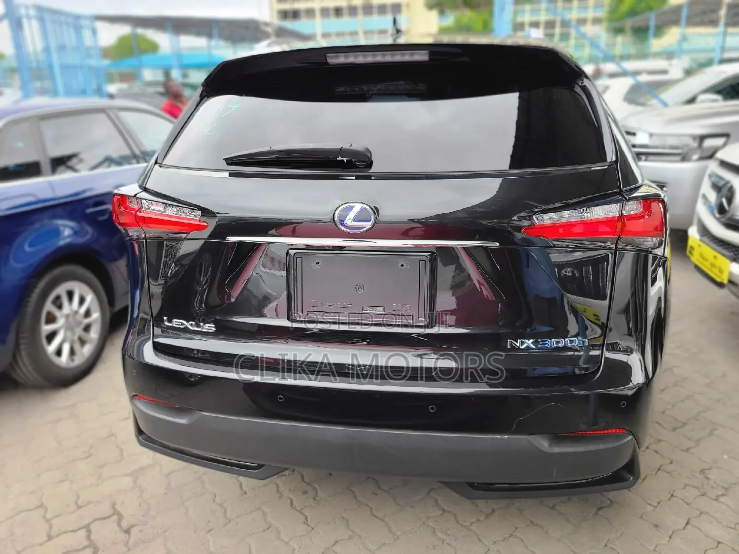Lexus NX 2016 Black