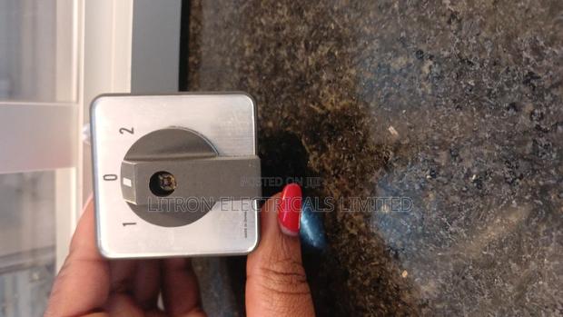 Isolator Switch 20A - main view