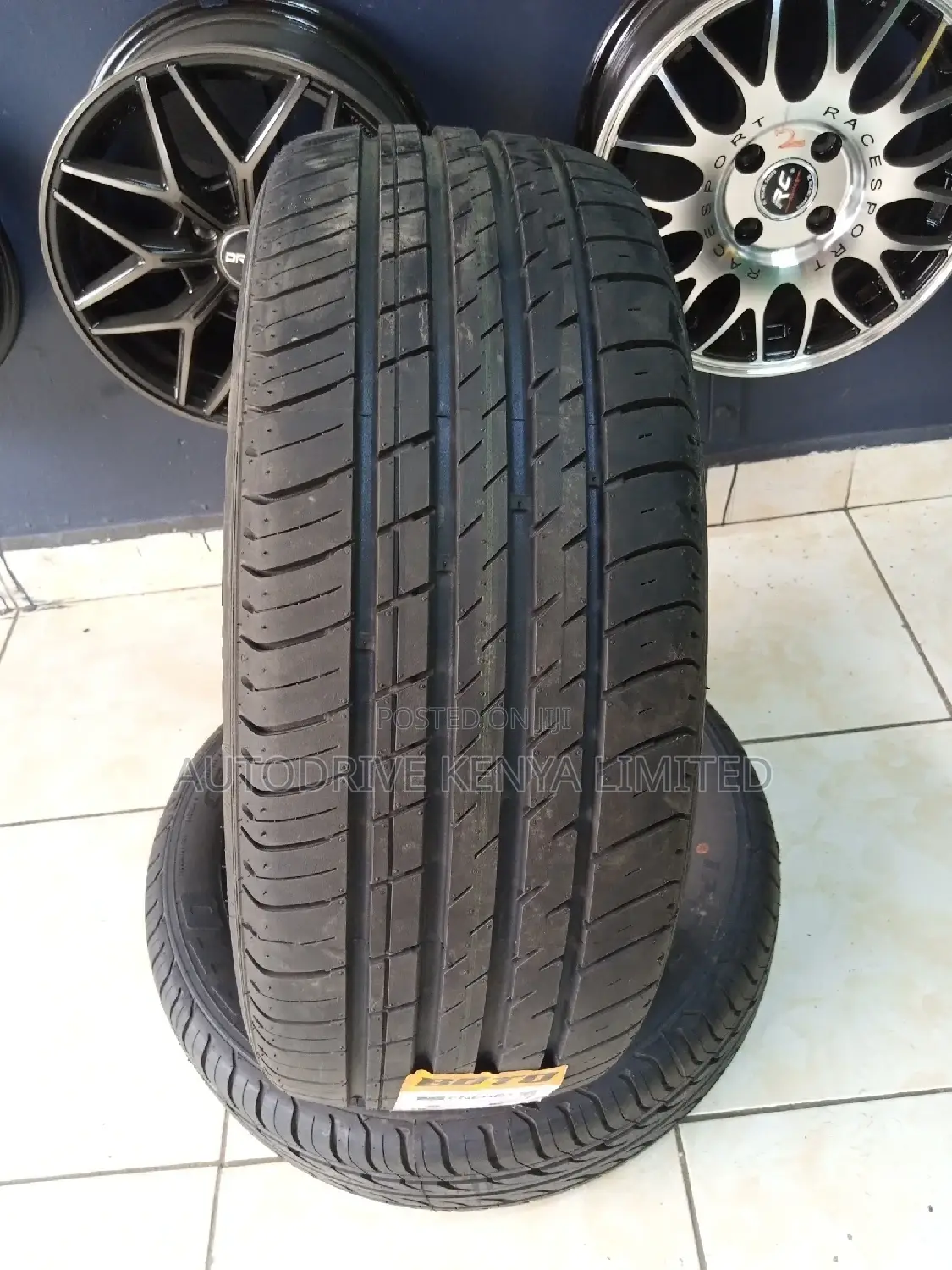 225/55r17 Boto Tyre