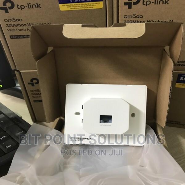 Tplink Wall Plate Wifi Access Point EAP 115 Inwall 300mbps - main view