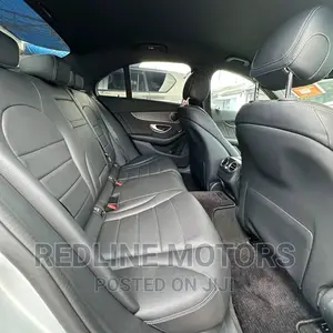 Mercedes-Benz C200 2017 Silver