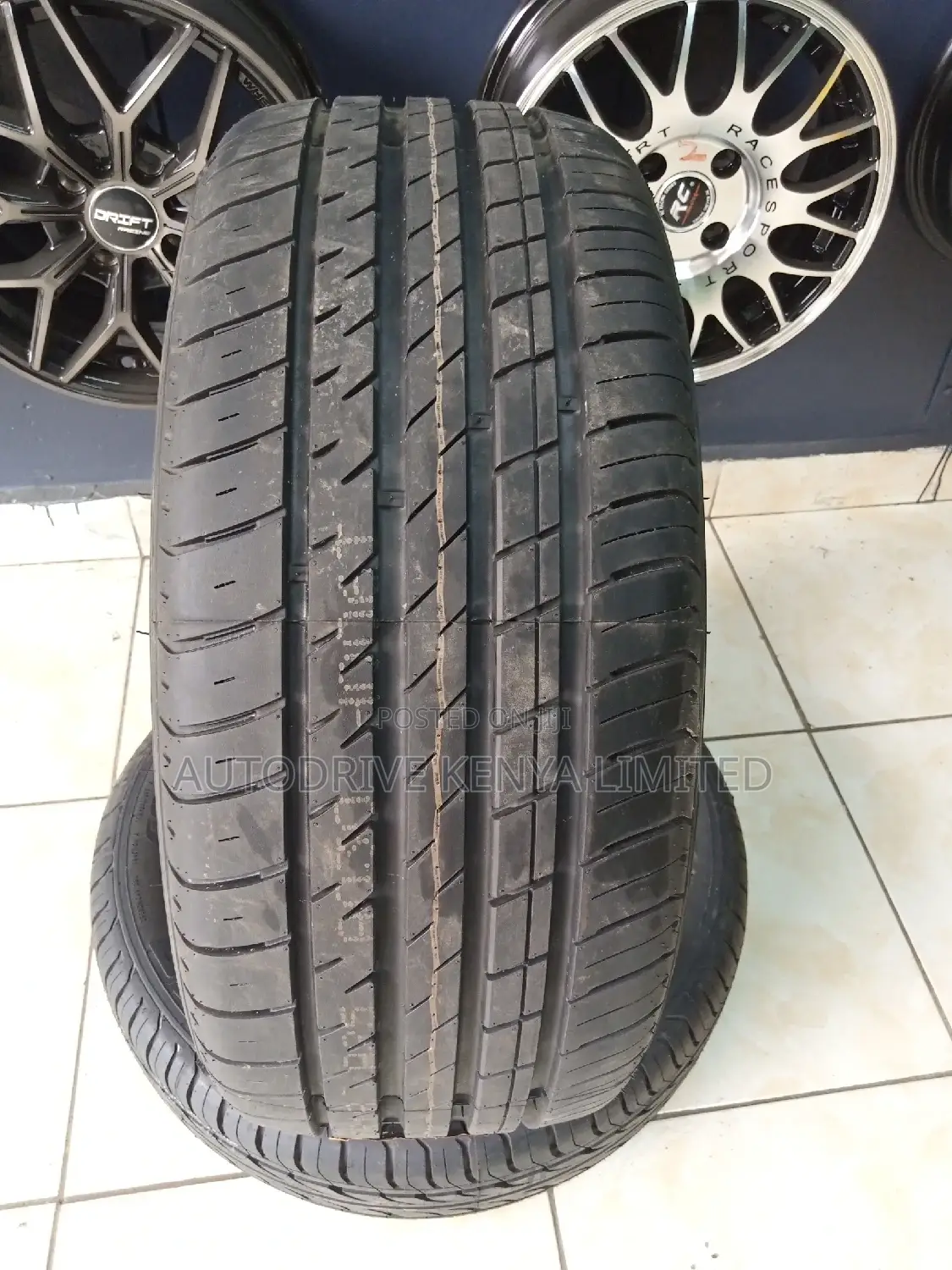 245/45r18 BOTO Tyre