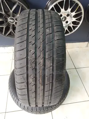 245/45r18 BOTO Tyre
