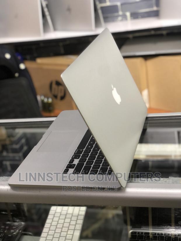 Laptop Apple MacBook Pro 2015 16GB Intel Core I7 SSD 256GB - thumbnail 4