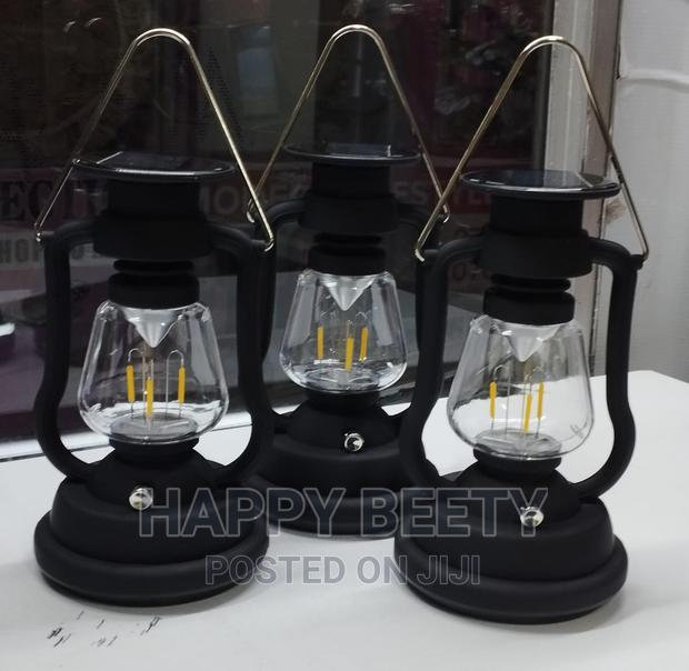 3 in 1solar/Rechargeable /Manual Lantern Lamp