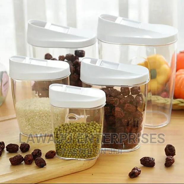 5pc ACYRLIC Container Set With Lids - main view
