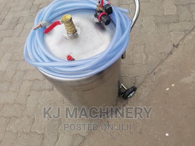 Foaming/Soap Dispensing Machine 60litres Capacity - thumbnail 2