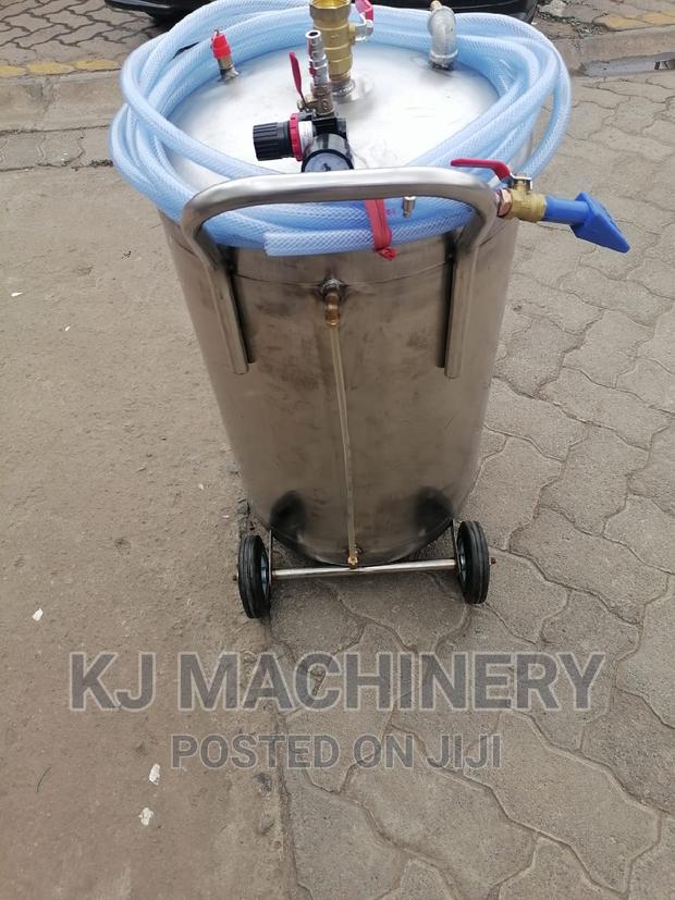 Foaming/Soap Dispensing Machine 60litres Capacity - thumbnail 3