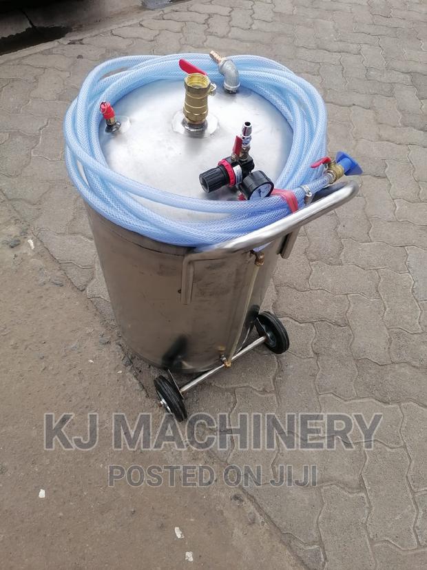 Foaming/Soap Dispensing Machine 60litres Capacity - thumbnail 4