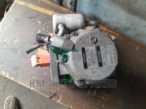 Toyota Lexus Hyrbid AC Compressor. - thumbnail 3