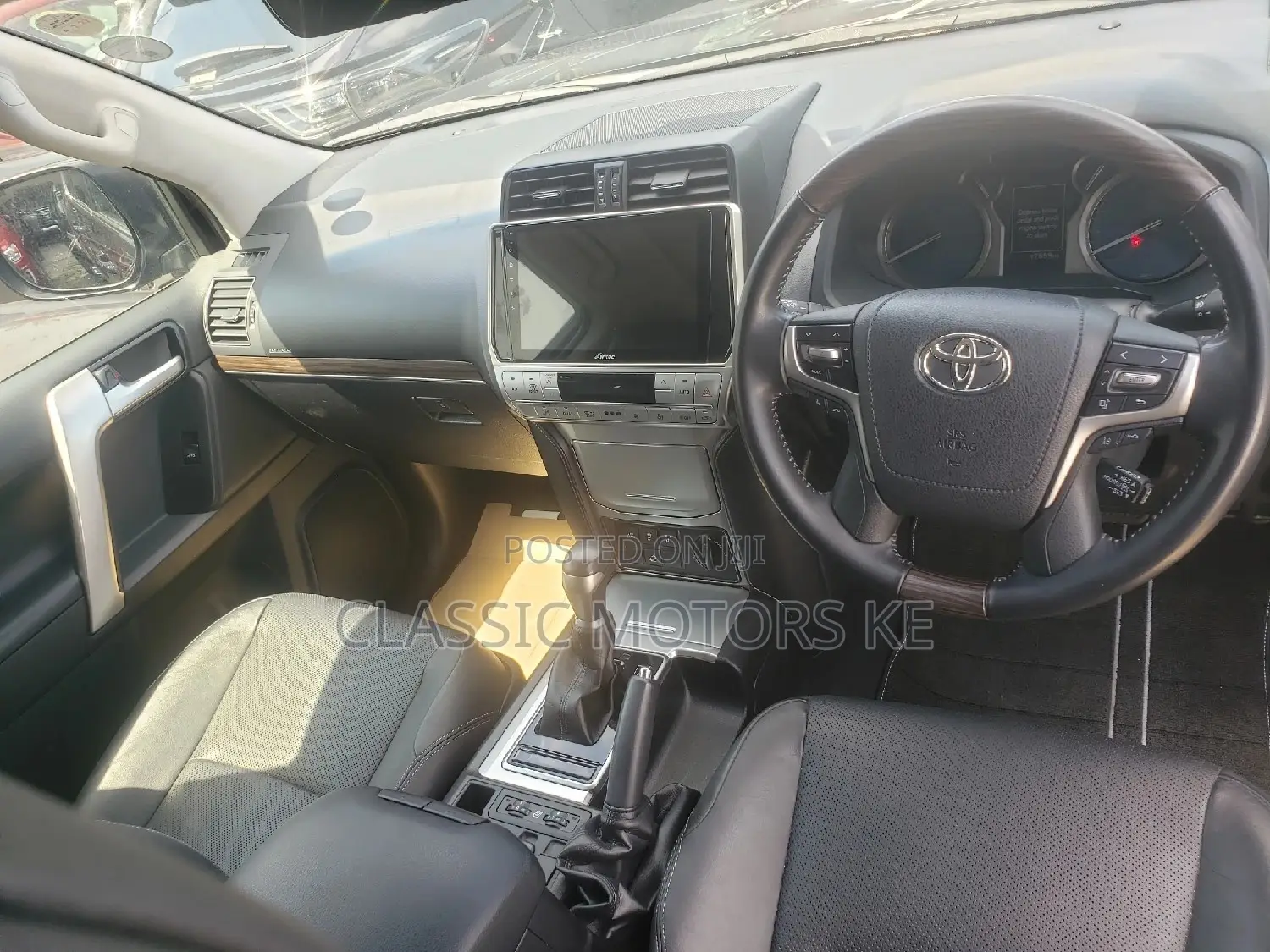 Toyota Land Cruiser Prado 2.8 2018 Black