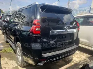 Toyota Land Cruiser Prado 2.8 2018 Black