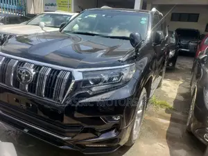 Toyota Land Cruiser Prado 2.8 2018 Black