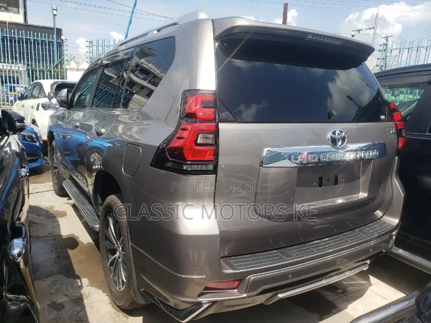 Toyota Land Cruiser Prado 2.8 2019 Gray