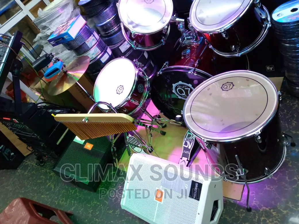 Drumset Q7 5 Pieces