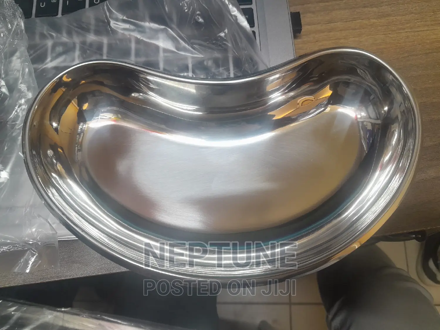 Kidney Dish