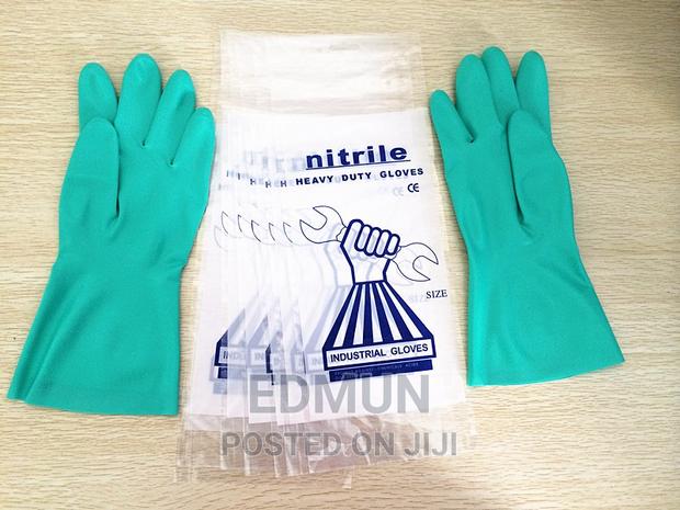 Industrial Nitrile Gloves