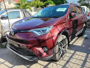 Toyota RAV4 2016 Red