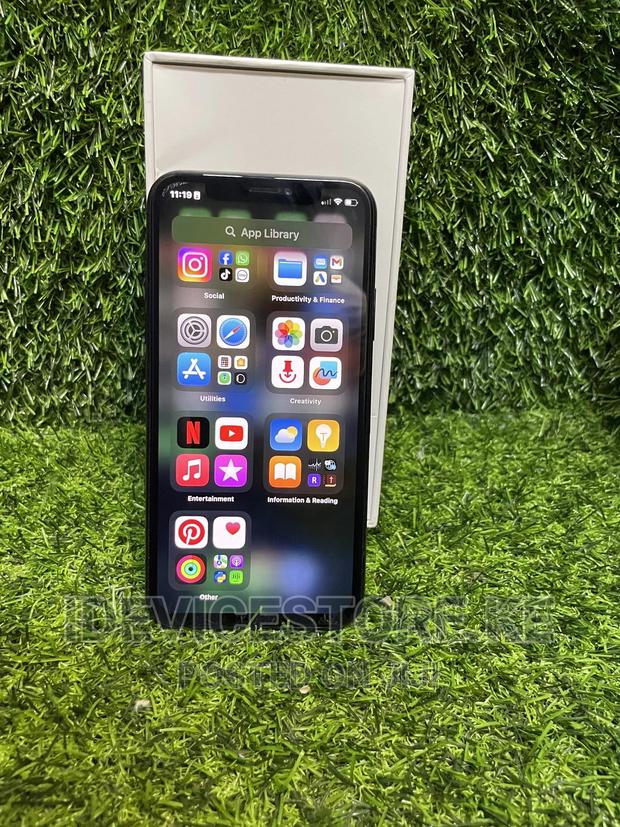 Apple iPhone X 64 GB Black - thumbnail 2