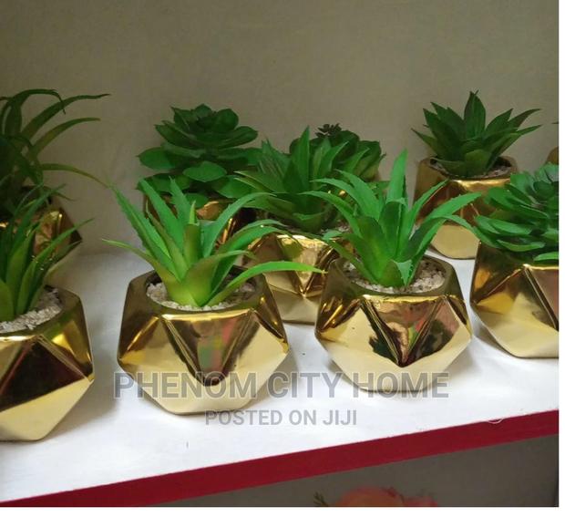 Decorative Flowers - thumbnail 2
