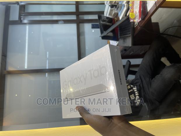 New Samsung Galaxy Tab A8 10.5 2021 64 GB Silver - main view