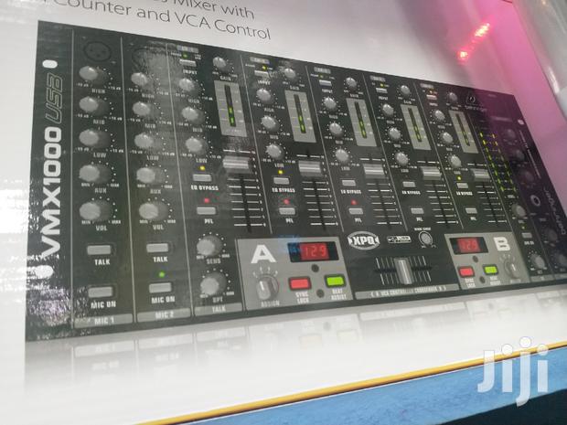 Beringer Vmx 1000pro Dj Mixer - thumbnail 2