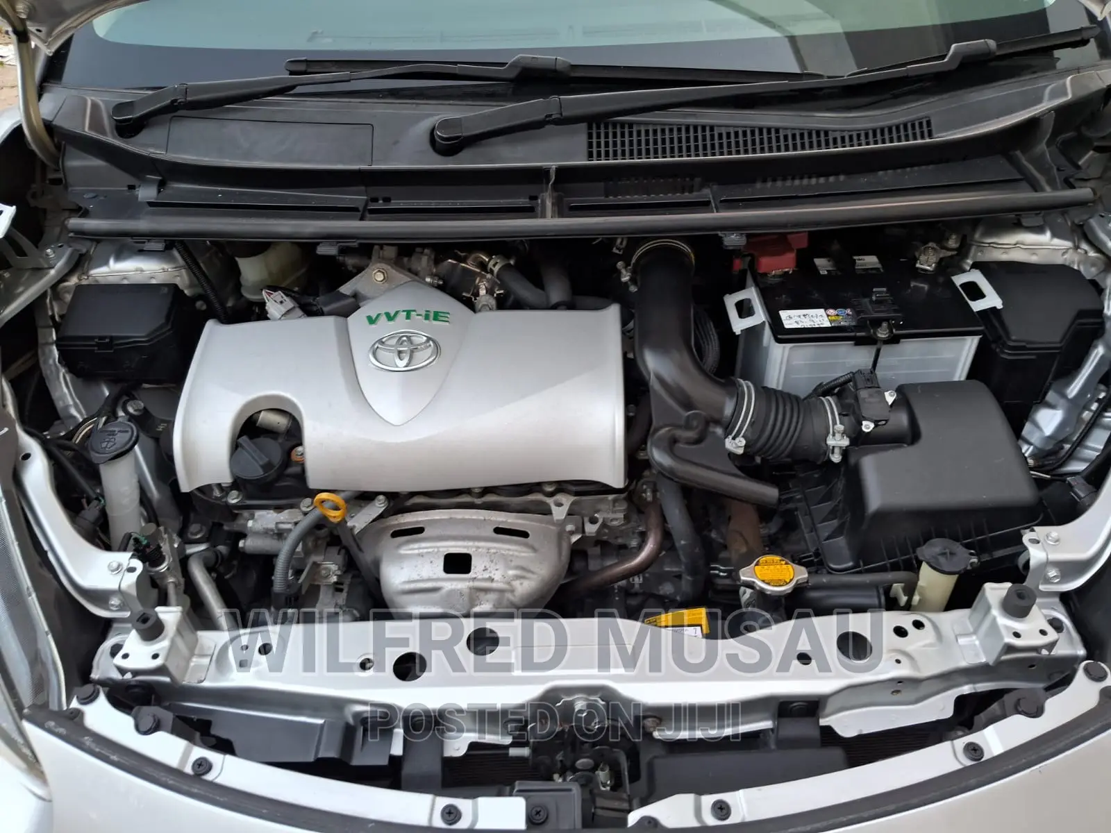 Toyota Sienta 2016 Silver