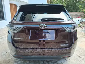 Toyota Harrier 2016 Brown
