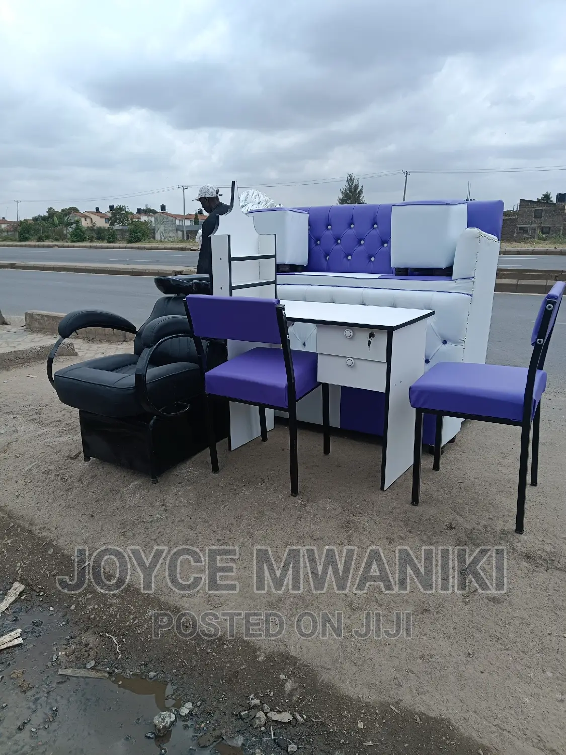 Pedicure Seat 3 Seater, Manicure Set and Sink