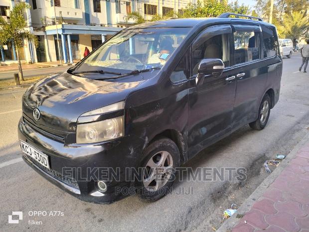 Toyota Voxy 2009 Black - thumbnail 7