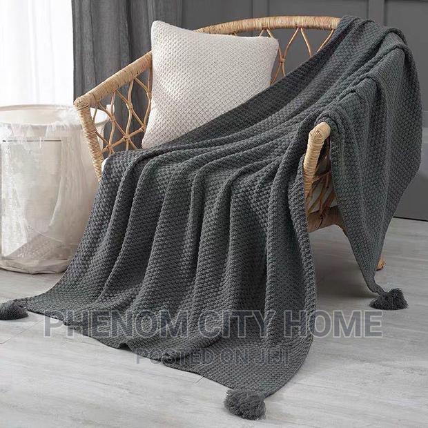 Throwblankets Available