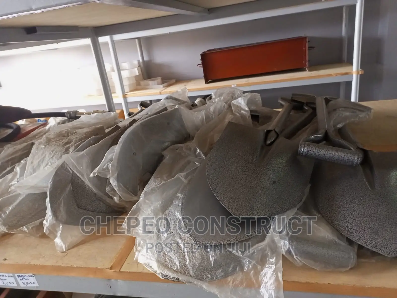 Heavy Steel Shovel/Spades