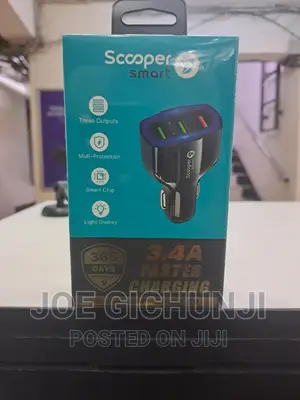 Scooper Smart 3.4A 3 USB Car Charger SCC-09