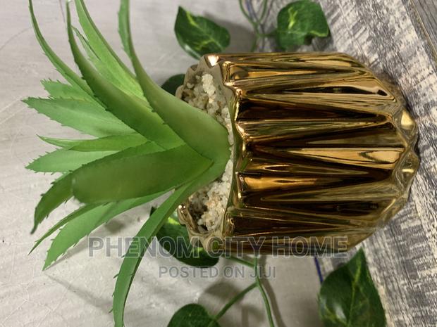 Decorative Flowers - thumbnail 2