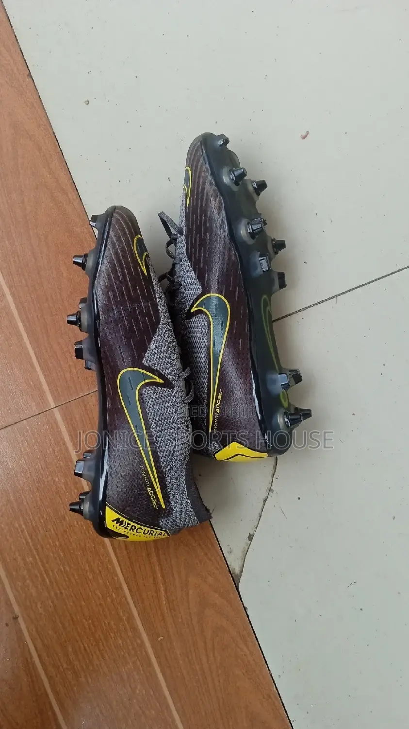 New Rugby Boots