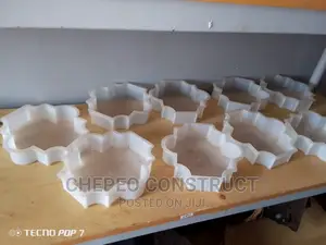 Strong Moulds for Cabro Pavers