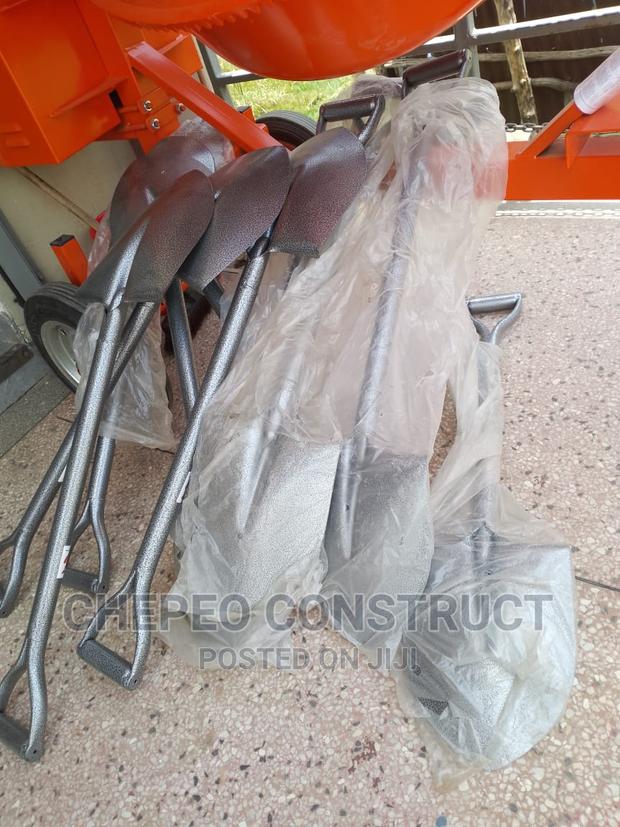 Quality Steel Shovel Spades