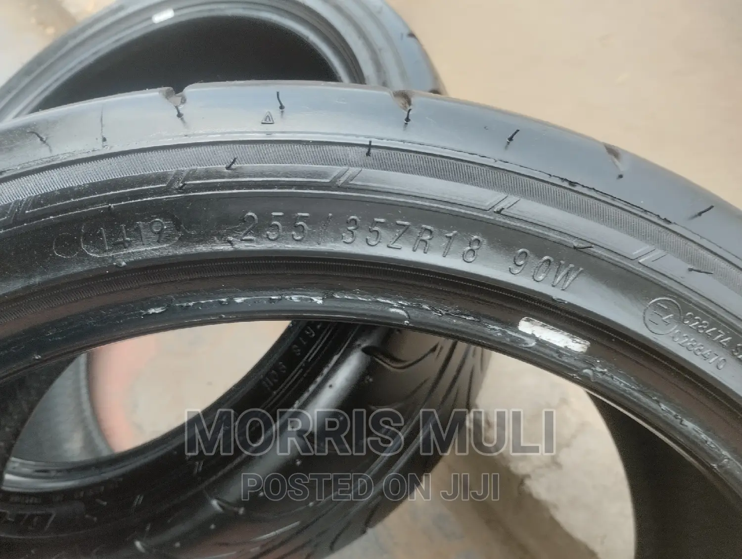 255/35r18 Zestino.
