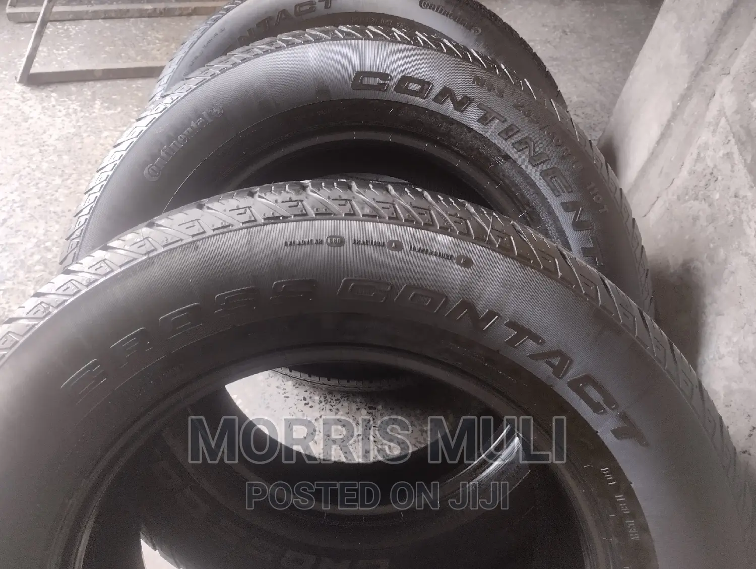 265/60r18 Continental.