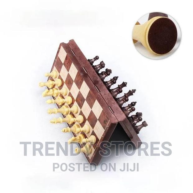 Magnetic Brain Chess Board Game - thumbnail 4