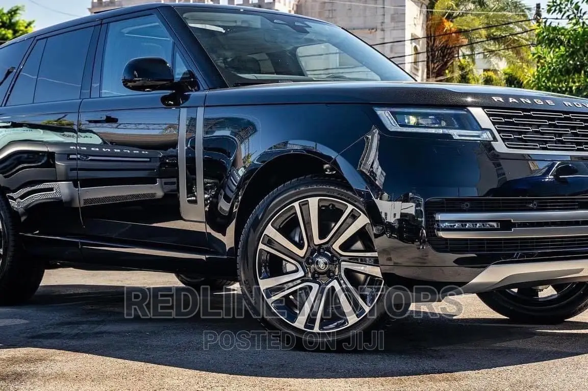 Land Rover Range Rover Vogue 2023 Black