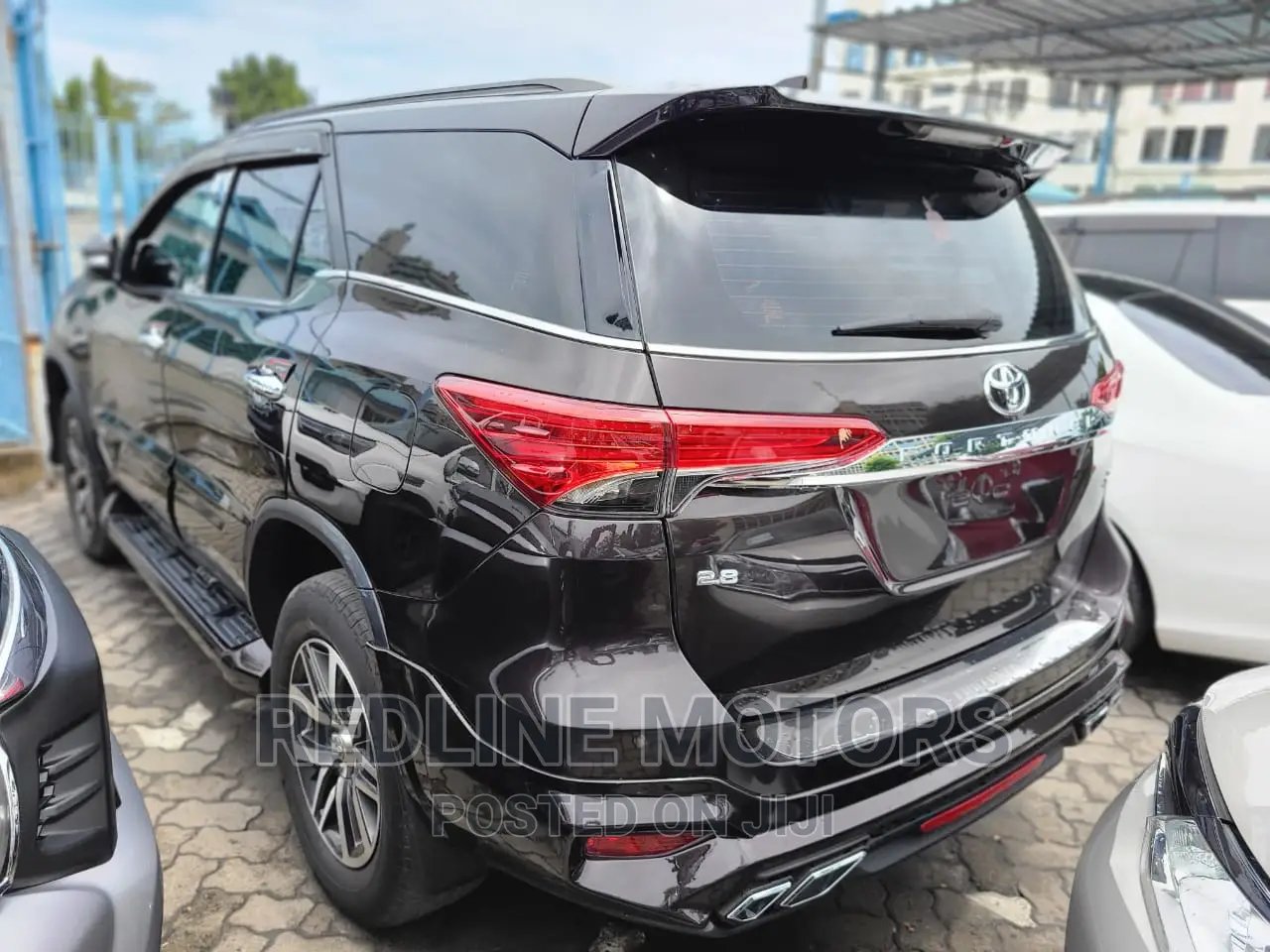 Toyota Fortuner 2016 Black