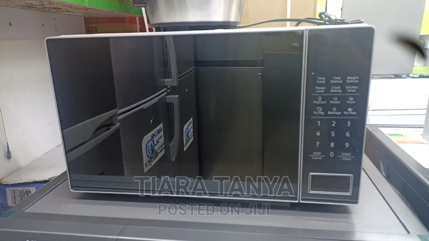 Hisense 20 Litres Digital Microwave