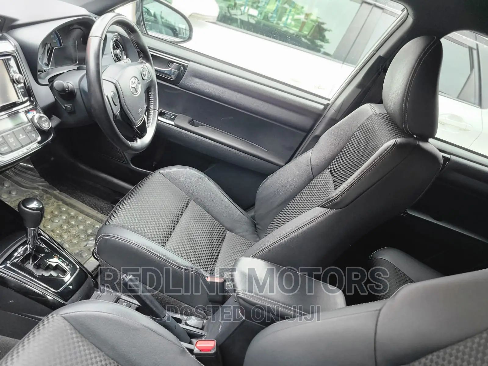 Toyota Corolla Fielder 2016 White