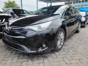 Toyota Avensis 2016 Black