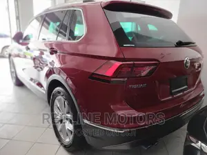 Volkswagen Tiguan 2018 Red