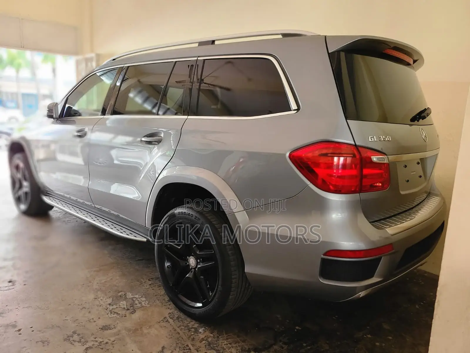 Mercedes-Benz GL-Class 2016 Silver