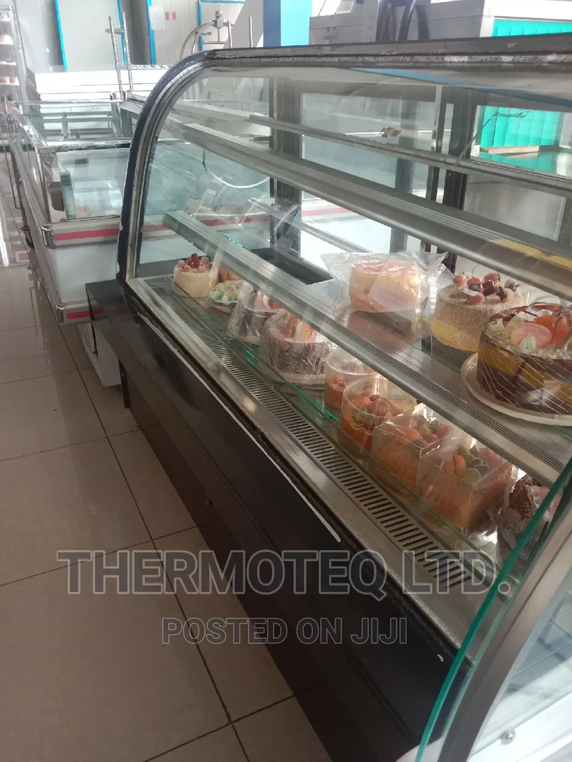 Cake Display Chiller 1800mm/Premium 150 Cake Display