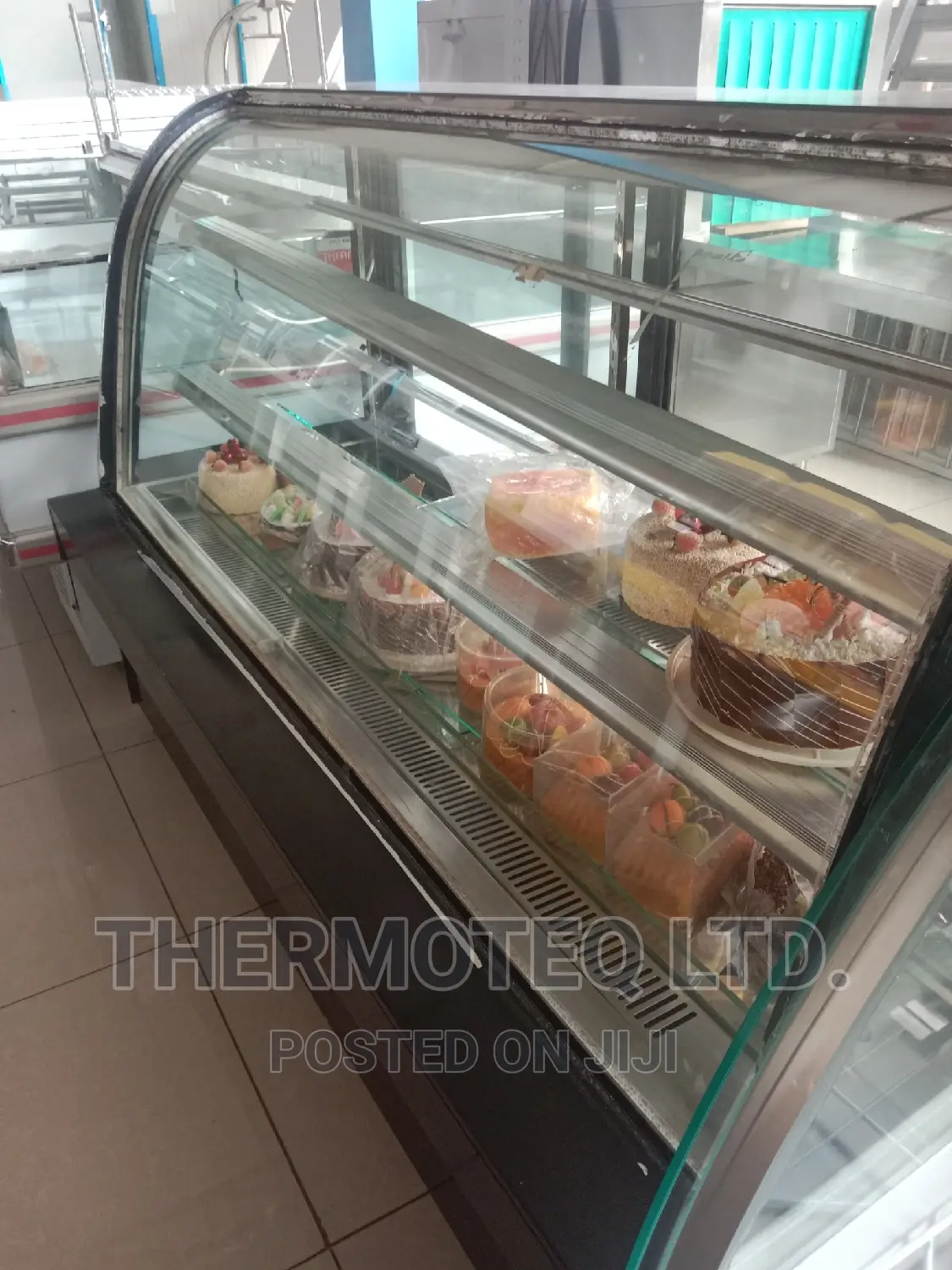 Cake Display Chiller 1800mm/Premium 150 Cake Display