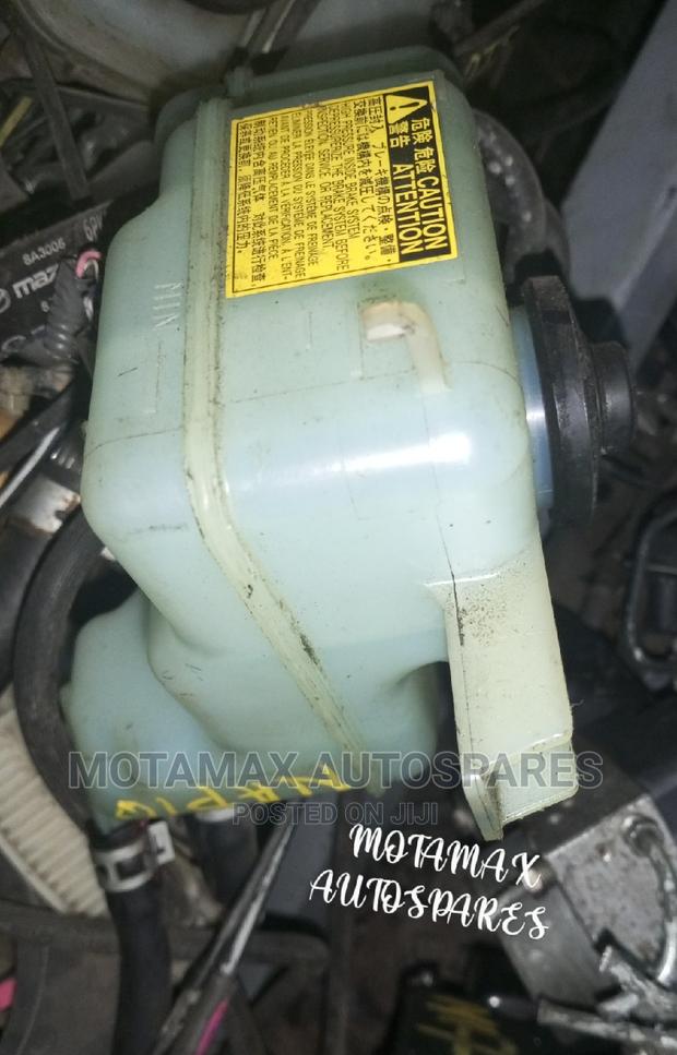 Toyota Aqua Reservoir Tank